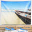 Tapisserie en polyester de mer thaï traditionnel sur plage avec accessoires suspendus inclus-28490291