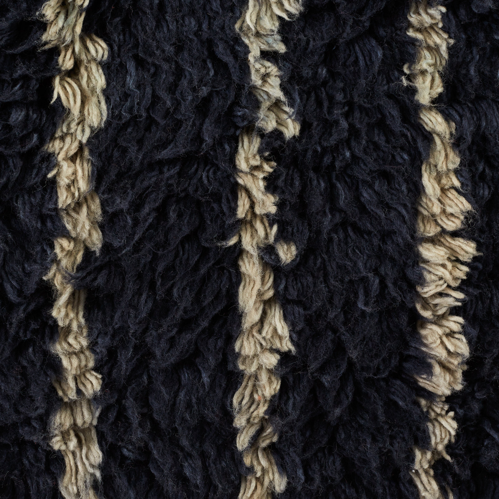 Essi Navy Beige Hand-Woven Geometric Wool Rug, Rectangle 9' x 12'