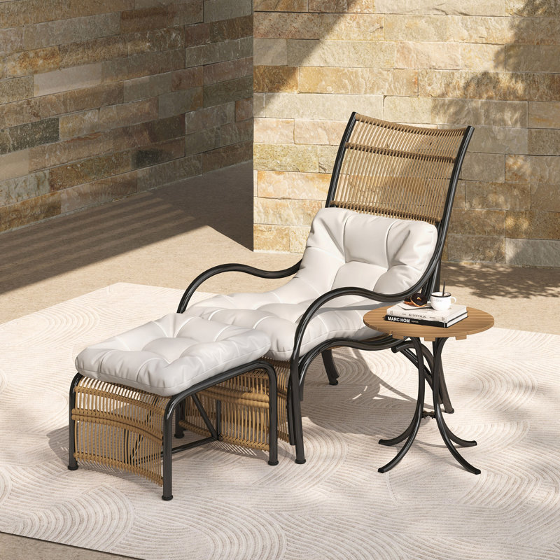 3 Pieces Wicker Outdoor Patio Furniture Set With Lounge Chair, Balcony Chairs Table Set With Cushions, Ottoman, Patio Conversation Sets For Garden,Deck,And Porch
