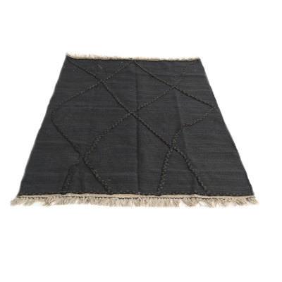 Osbourne Black Rug