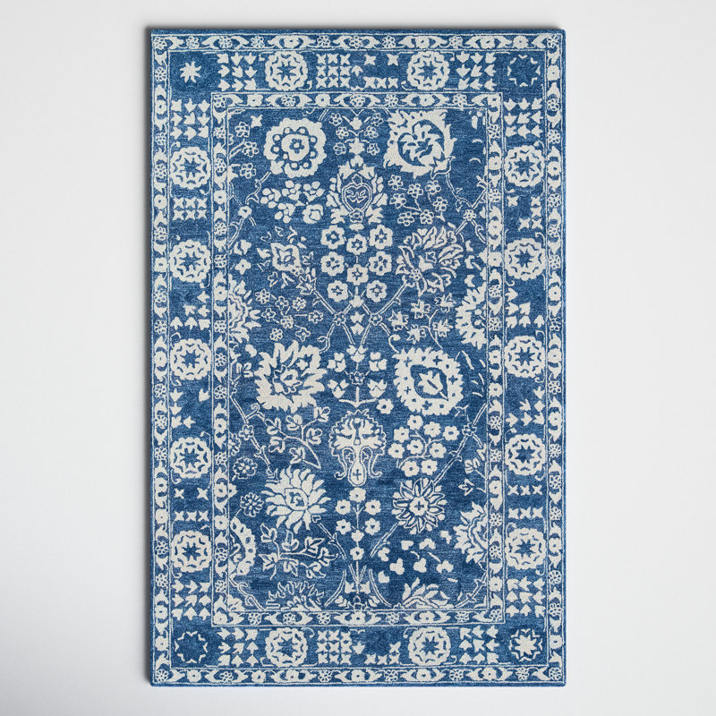 Hand-Tufted Blue Wool Rectangular Area Rug 3'6" x 5'6"