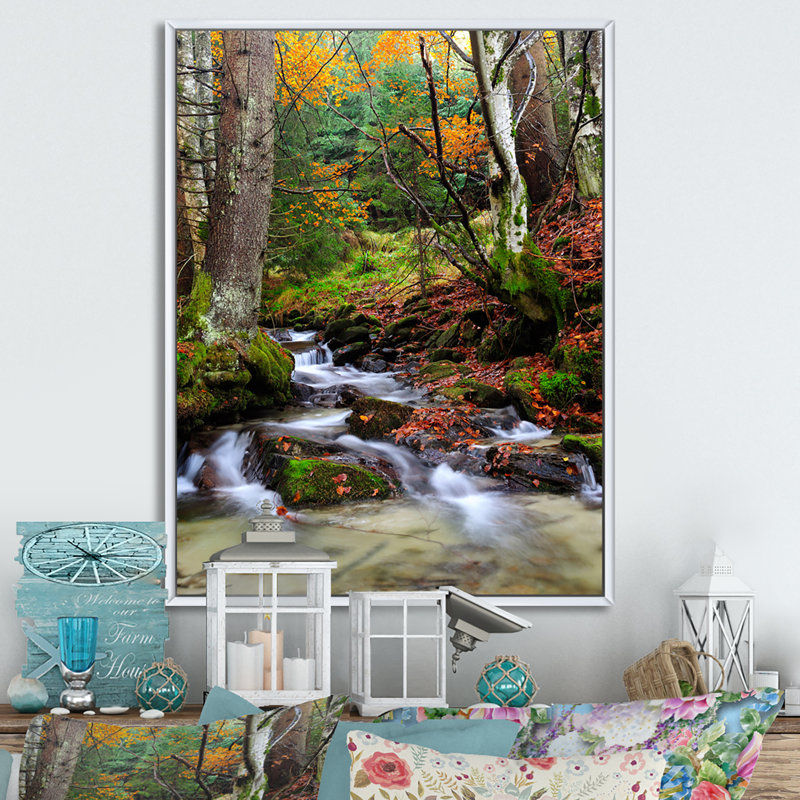 «Beautiful Autumn Forest Waterfall VI», reproduction d'art sur toile traditionnelle, H 20 po x l 12 po x P 1,5 po