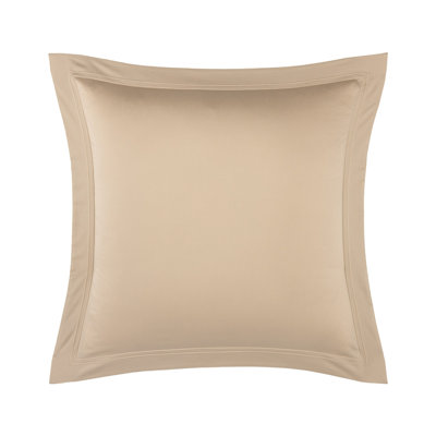 Triomphe Bedding
