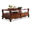 Table basse brune en bois massif brun