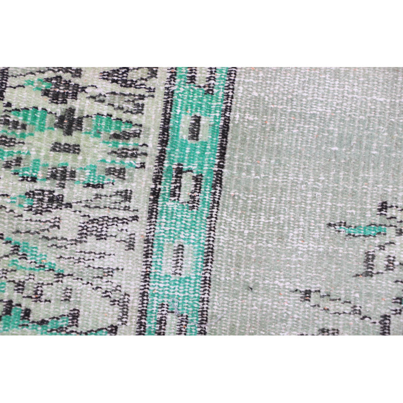 Vintage Oushak Round Rug in Green Moroccan Design - Ideal for Entryway or Front Door