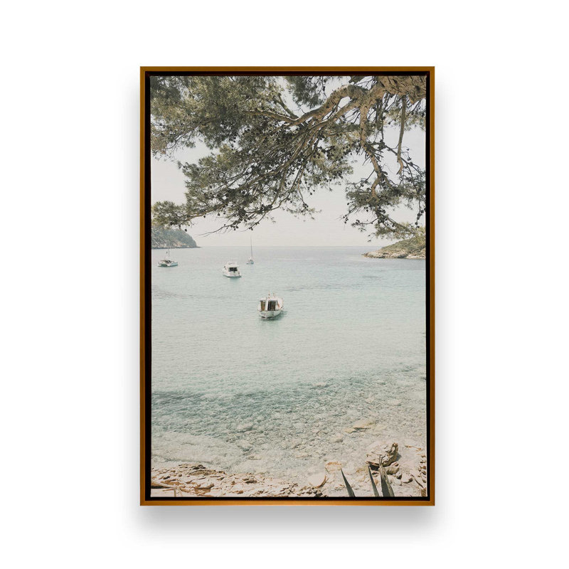 Impression sur toile Peaceful Ocean Cove, H 30,75 po x l 20,75 po x P 1,75 po, Cadre flottant or poli