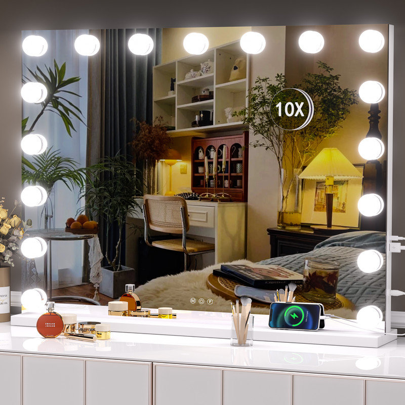 Khadeidra Metal Rectangle Mirror, 31.5" x 23.6"