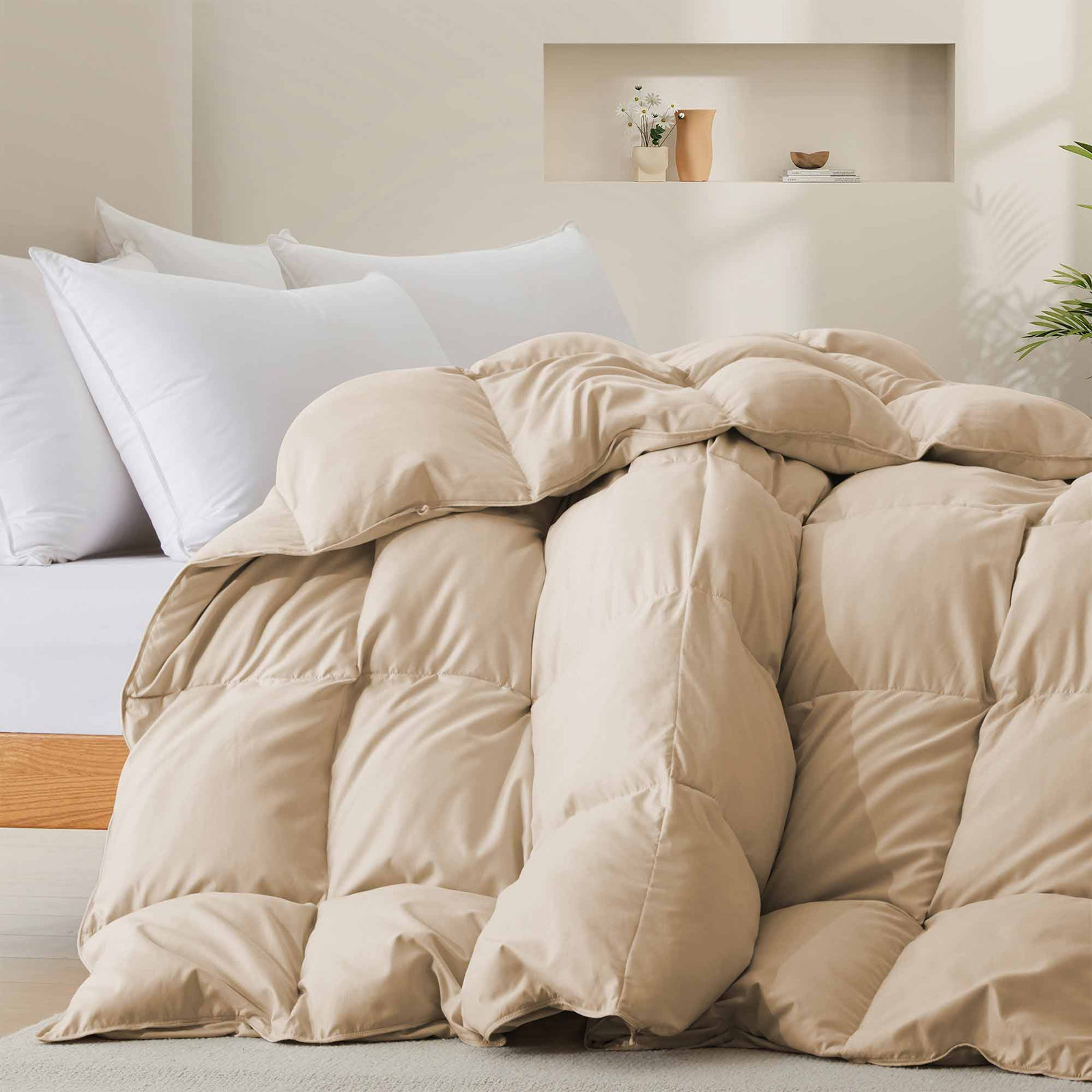 600 Fill Power All Season Down Comforter Duvet Insert, Queen, Beige