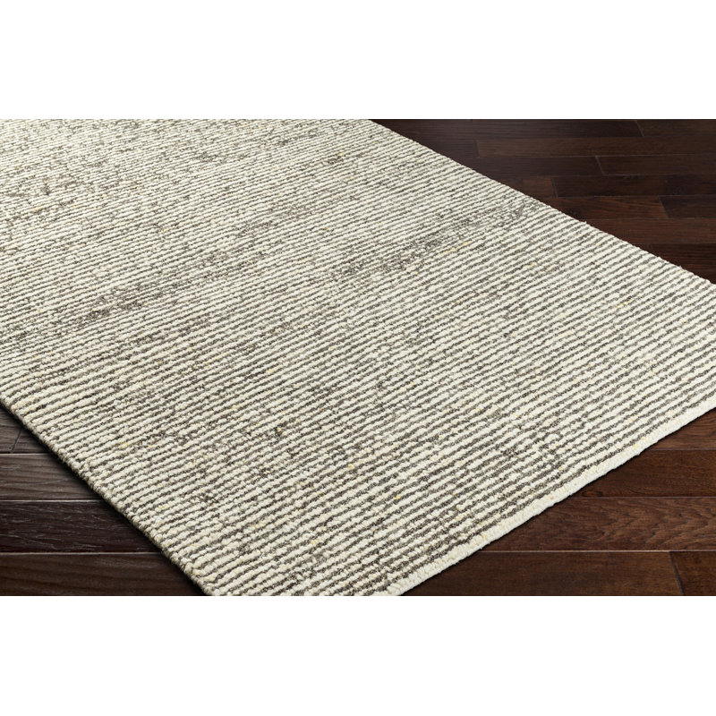 Totenham Wool Area Rug in Gray, Rectangle 2' x 3'
