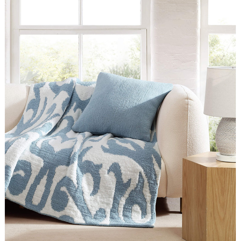 Snug Pillow Cover & Insert, 20" H x 20" W, Dew