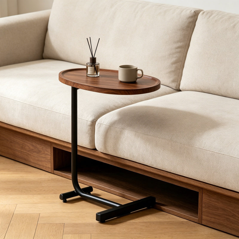 Table de bout moderne en forme de C avec plateau ovale et base en métal, Brown