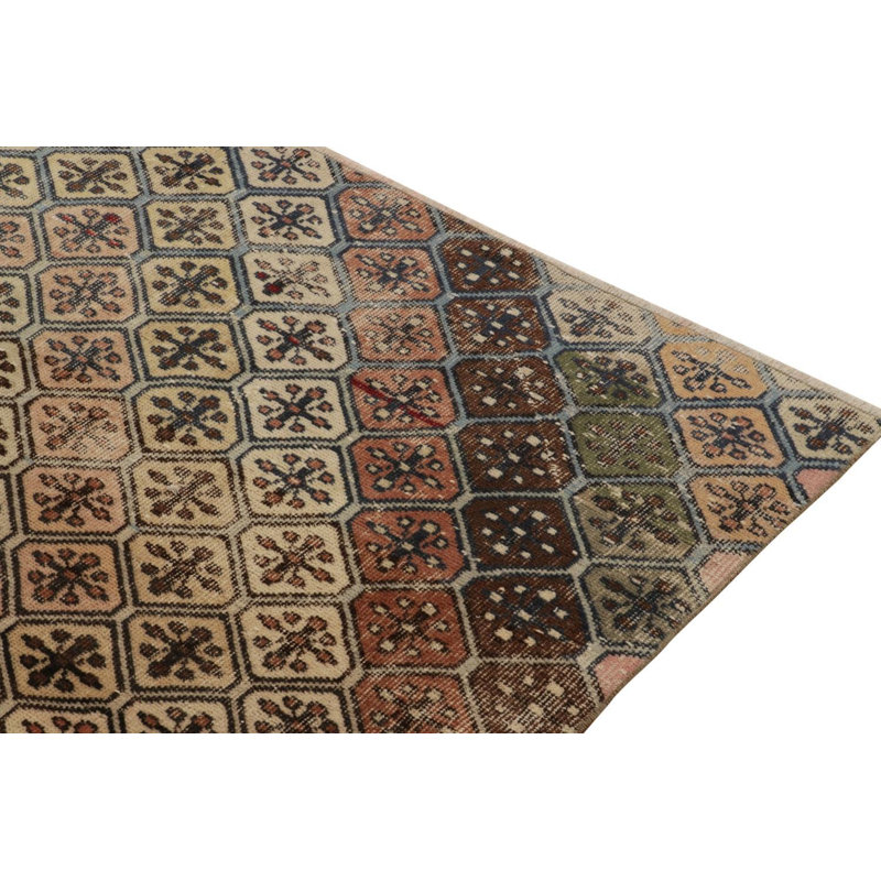 Pasha One-of-a-Kind 5'11" X 10'9" Hand Knotted Area Rug