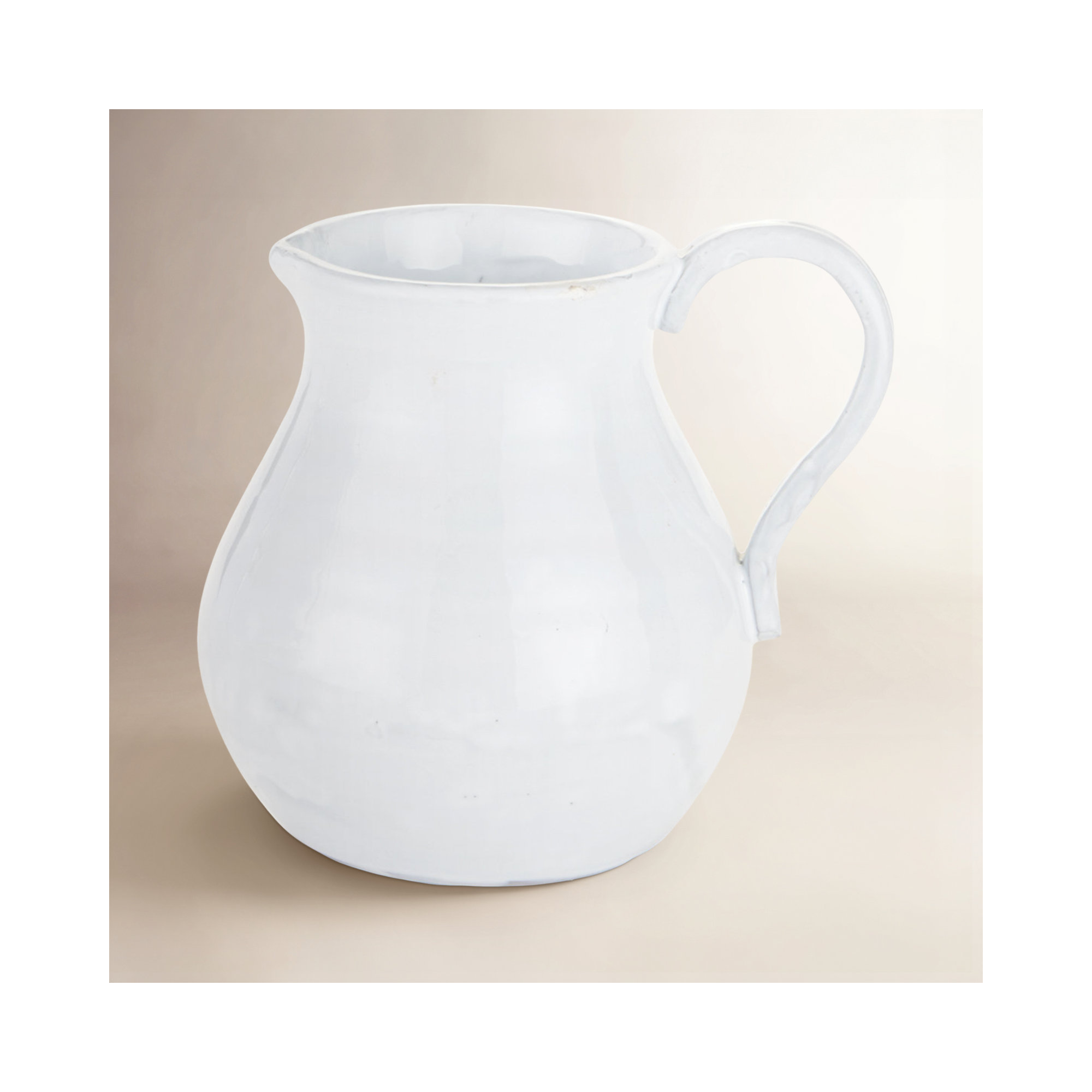 Sheldon Classic White Ceramic Curved Pitcher