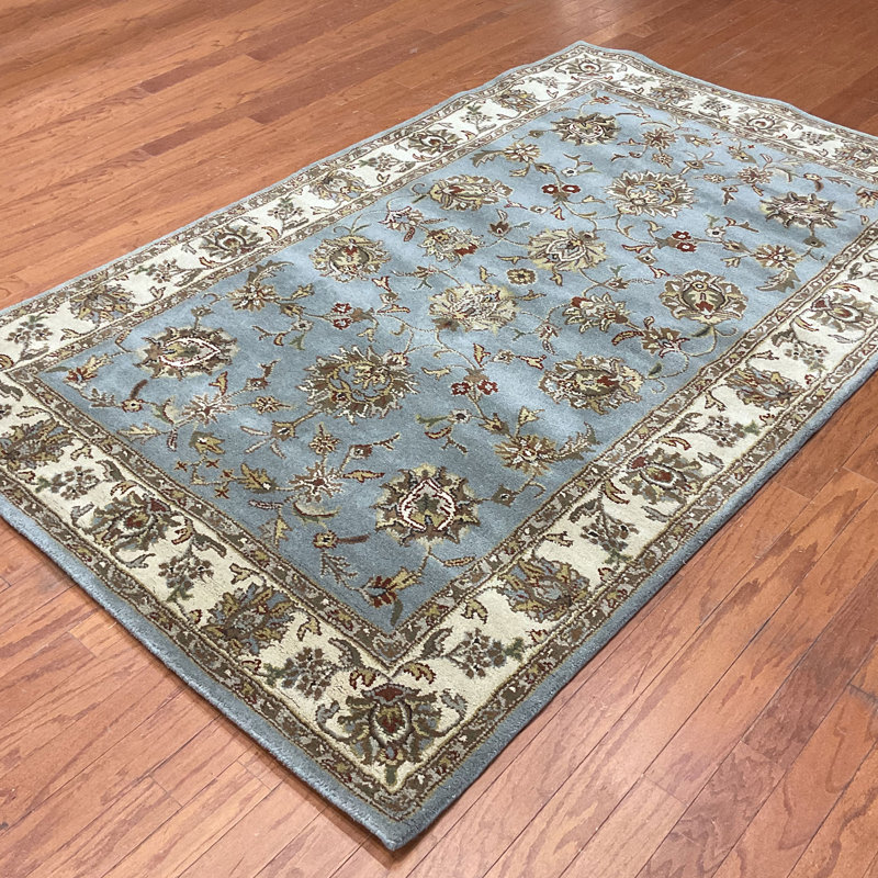 Wool Oriental Indoor Rug, Rectangle 5' x 8'