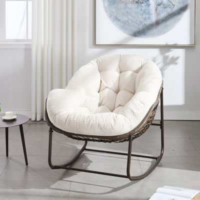 Chaise berçante d'extérieur en rotin