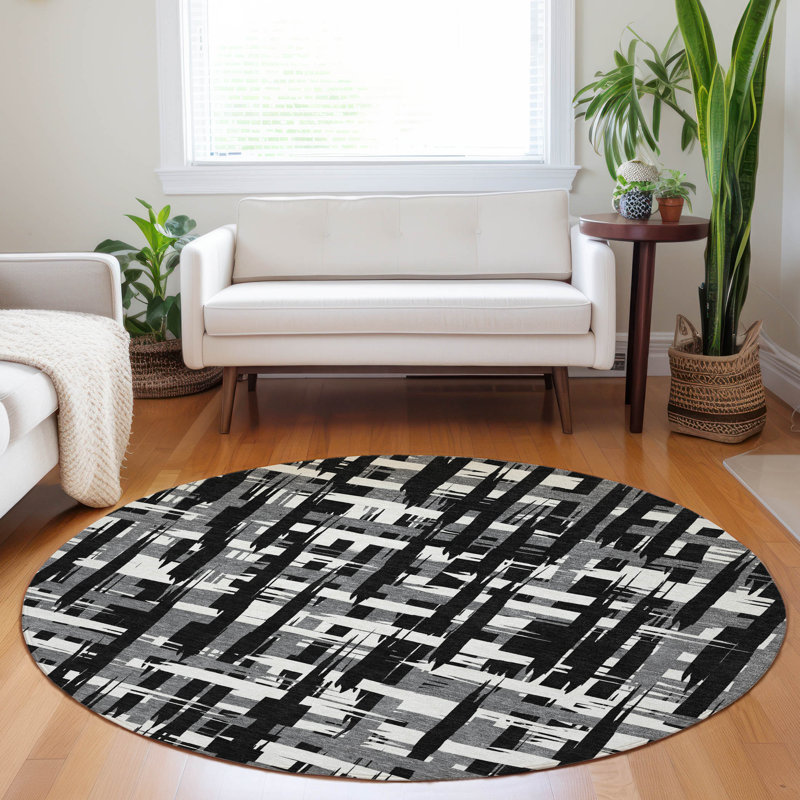 Machine Washable Indoor/Outdoor Chantille Black Rug, Round 8'