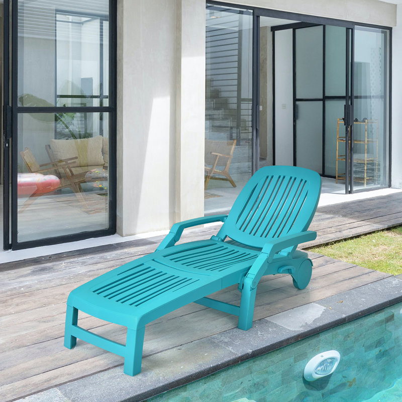 Chaise longue d'extérieur réglable à roulettes Mistry, Turquoise