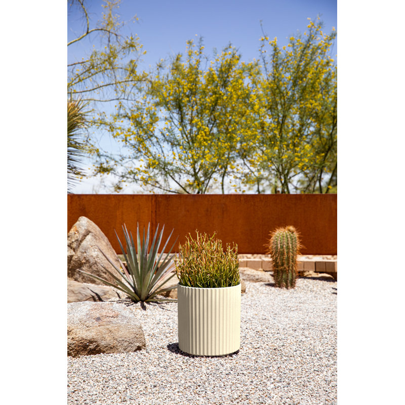 Sand Textured Plastic-Stone Composite Round Planter Set
