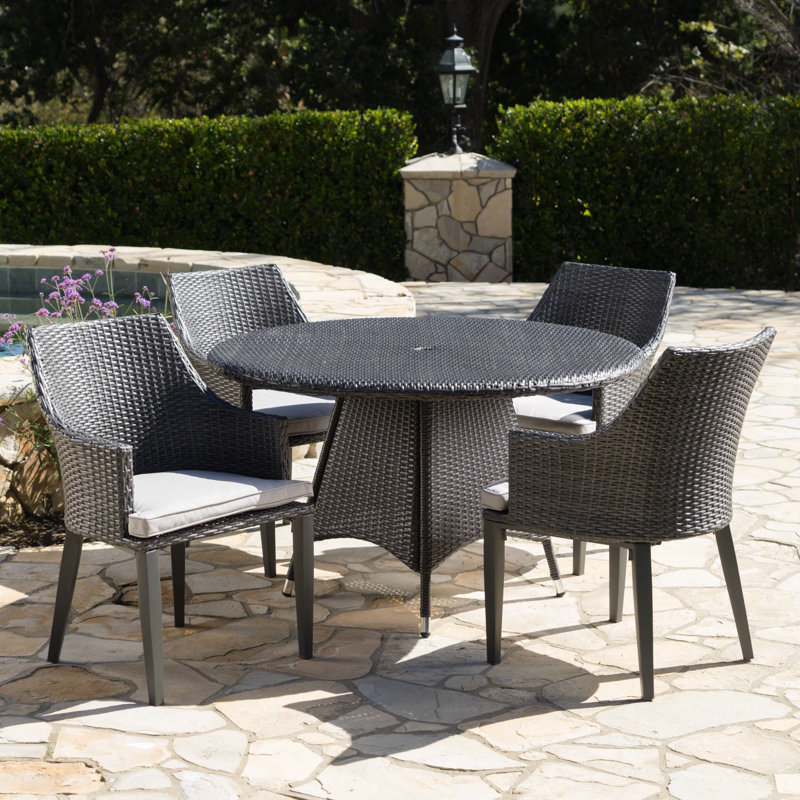 Ensemble repas rond en osier avec coussins 5 pièces Backlund, Gris