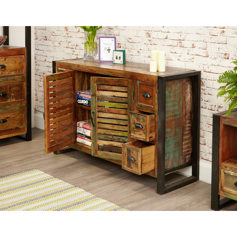 Janeise 125.5cm Solid Wood Sideboard