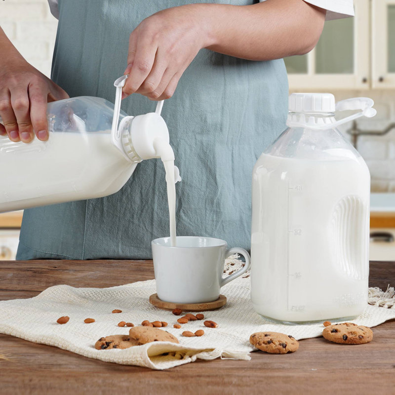 4 pots à lait en verre de 64 oz avec poignée, couvercle et bec verseur transparent Syntic