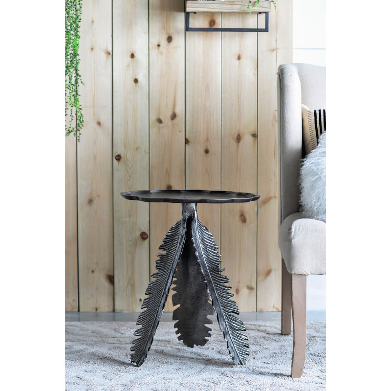 Table à feuille argentée en aluminium antique avec charme attrayant