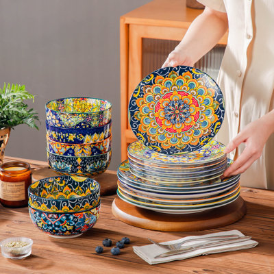 Service de table 18 pièces, service pour 6 en porcelaine bohémienne