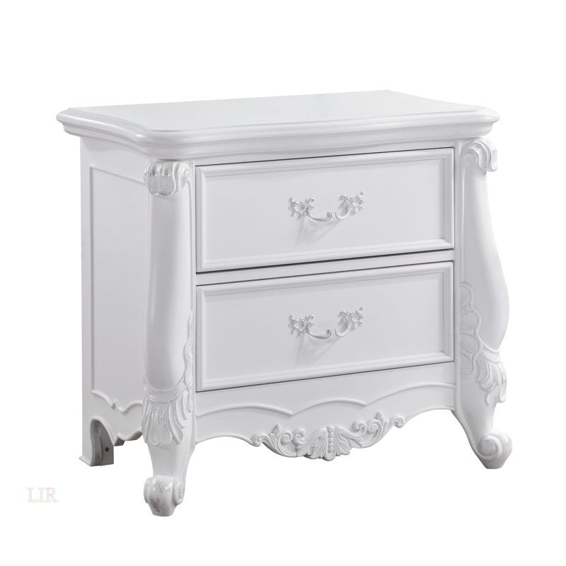 Commode Latisha à finition blanche (Commode)