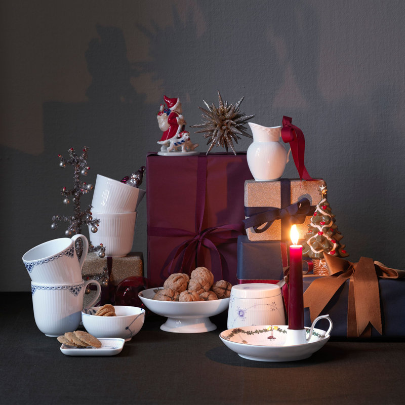 Star Fluted Christmas Porcelain Dish