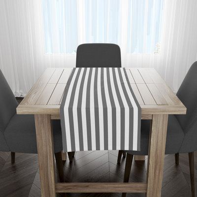 Chemin de table Tott and Eling