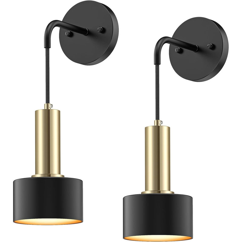 Tamiar Wallchiere, Black