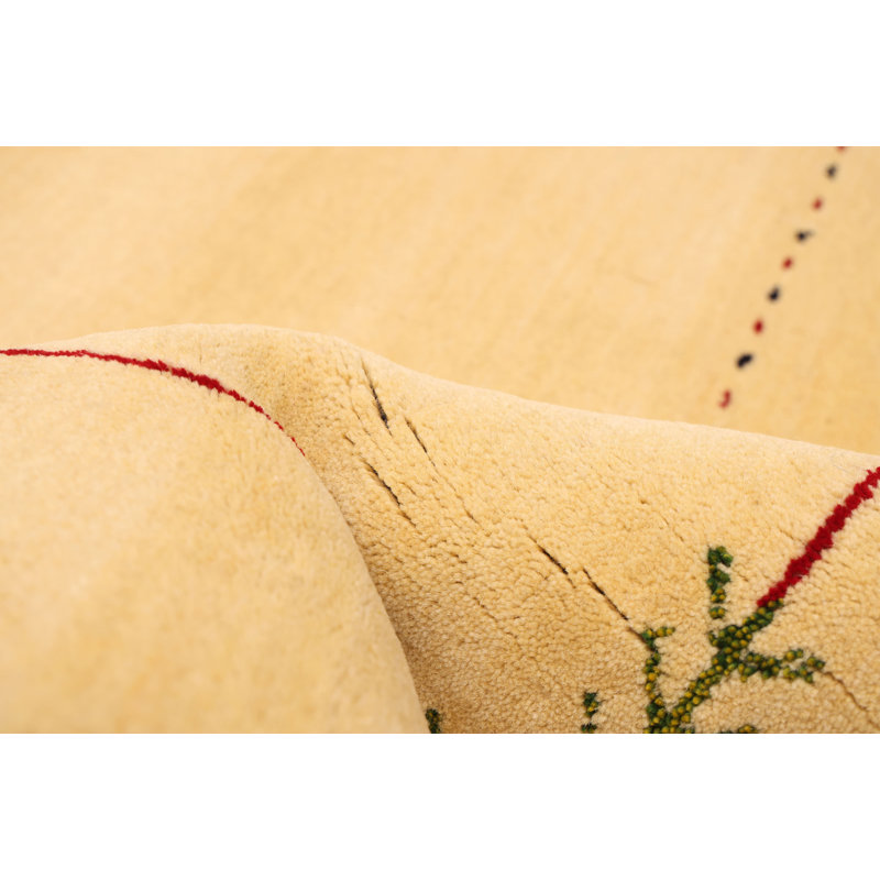 Tapis jaune Kashkuli Gabbeh 3 pi 11 po x 5 pi 8 po