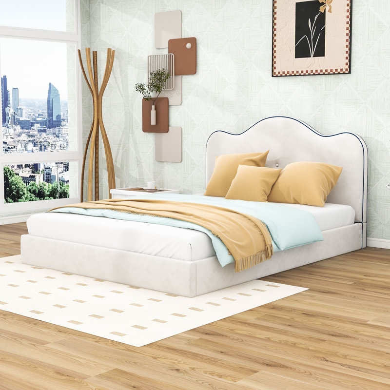 Lit plateforme tapissier en velours avec tête de lit, Grand lit