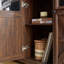 Armoire de rangement polyvalente à trois portes Farmhouse pour différentes pièces