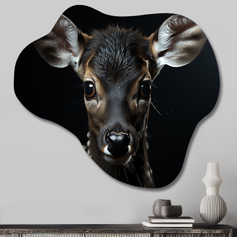 Portrait de cerf noir et blanc - art mural en métal, nuage asymétrique, H 22 po x l 30 po