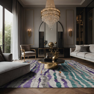 Tapis gris soyeux et moelleux