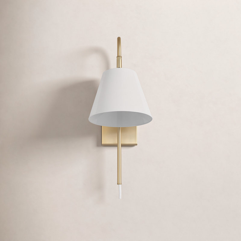 Rhoeva Plug-in Flush Mounted Sconce, Brass, White