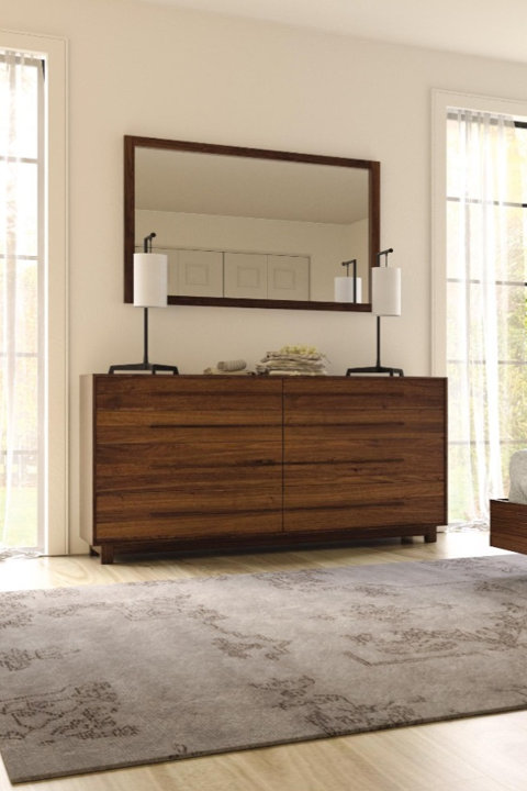Dressers & Chests