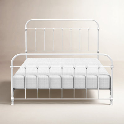 Niles Metal Bed