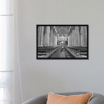 " ODUOMOMIO " by Thomas Barbey