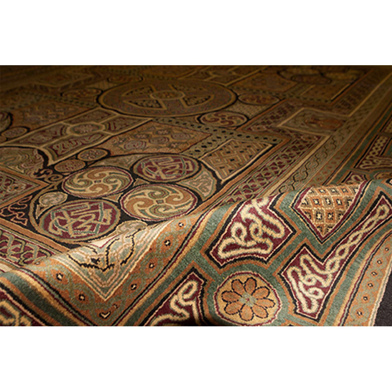 Tapis brun de haute qualité noué à la main