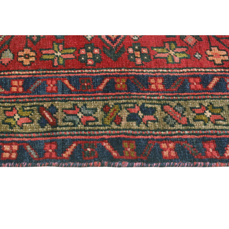 Khylar Distressed MacI Red Runner
