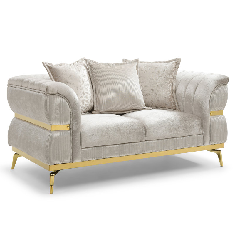Milthon Loveseat