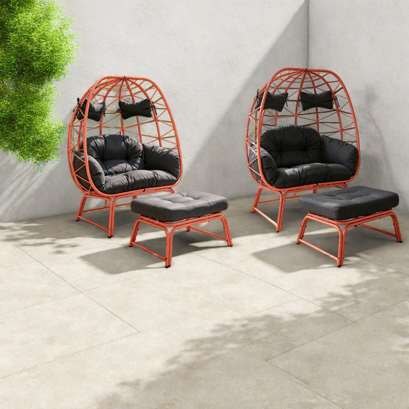 Chaises longues spacieuses de style bohème en rotin d'acier pour le jardin