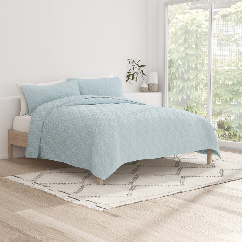 All Season Lightweight Soft Damask Quilt Set by Simply Soft, Pale Blue, King/Cal. King Coverlet + 2 King/Cal. King Shams