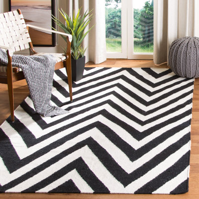 Rodgers Hand Woven Flat Weave Wool/Cotton Geometric Rug in Black/Ivory