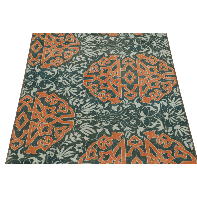 One-of-a-Kind 2'7”x5'5” Hand Knotted Area Rug