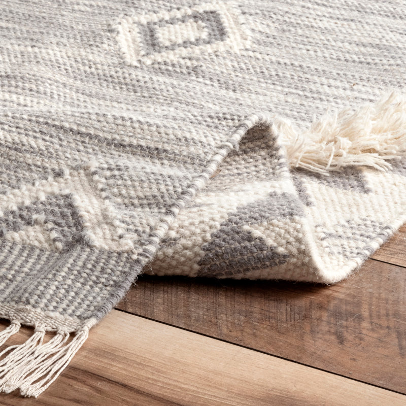 Joyden Hand Knotted Wool Indoor Rug, Rectangle 5' x 8'