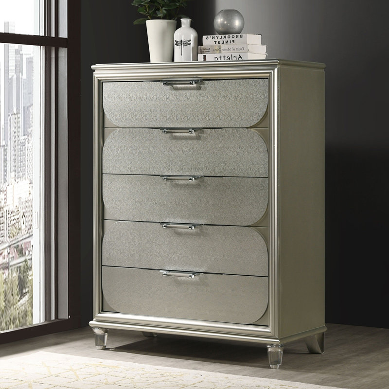 Commode contemporaine