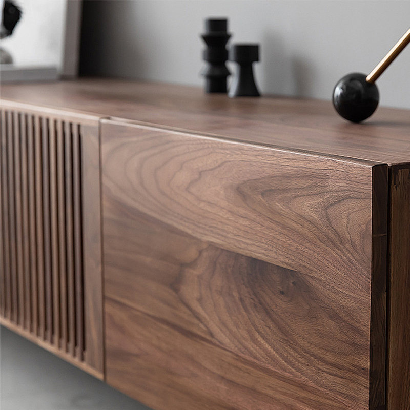 Meuble télé moderne en bois au design épuré et au rangement, H 20,47 po x L 86,61 po x l 16,54 po, Brun